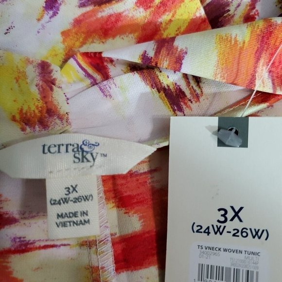 Terra & Sky Top Plus Size 3X 24/26W Tunic High Low Watercolor Print V-Neck NWT - Picture 5 of 7